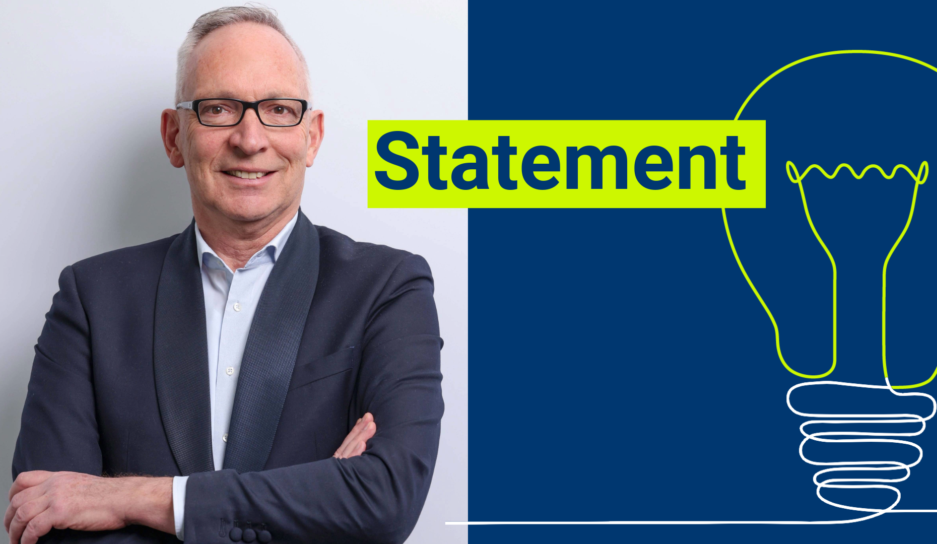 Auf dem Bild sieht man den Hauptgeschäftsführer der Stiftung Lesen, Dr. Jörg F. Maas vor einem blauen Hintergrund. Neben der Zeichnung einer Glühbirne steht: Statement