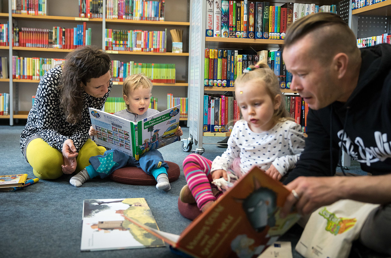 Leseförderung Für Familien: Stiftung Lesen